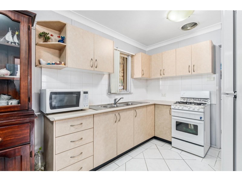 54 Bobin Road, Sadleir NSW 2168