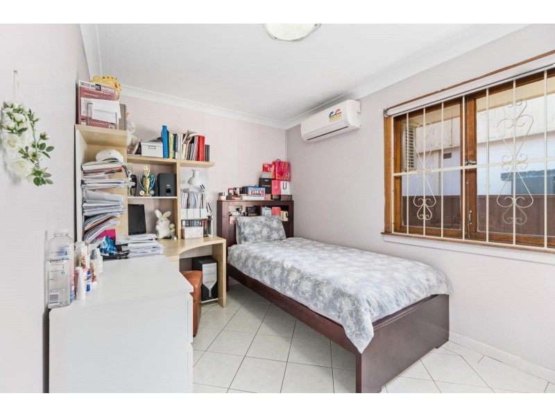 54 Bobin Road, Sadleir NSW 2168