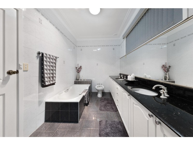 37 Exhibition Parade, Mount Pritchard NSW 2170