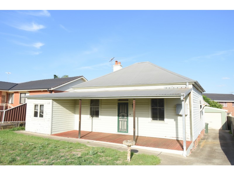 68 Runcorn Street, St Johns Park NSW 2176