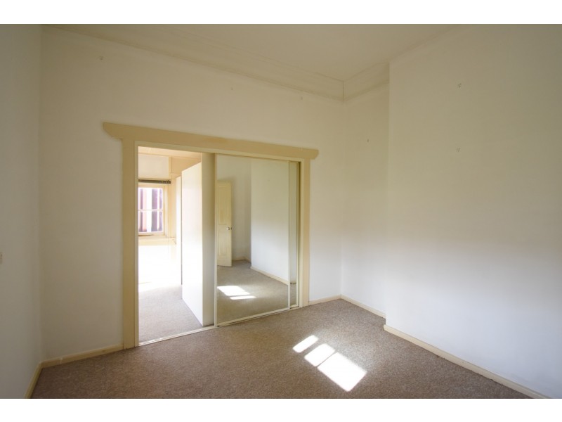 68 Runcorn Street, St Johns Park NSW 2176