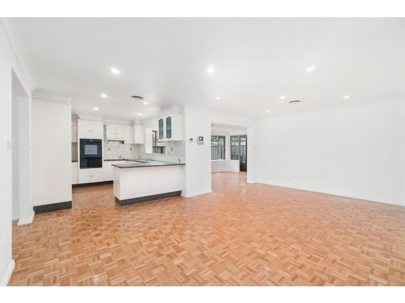 73 Starling Street, Green Valley NSW 2168