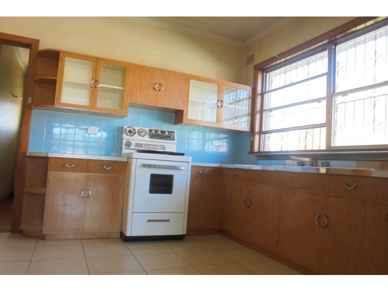 104 Broomfield Street, Cabramatta NSW 2166