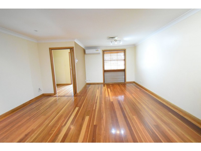 1 The Knoll, Lansvale NSW 2166