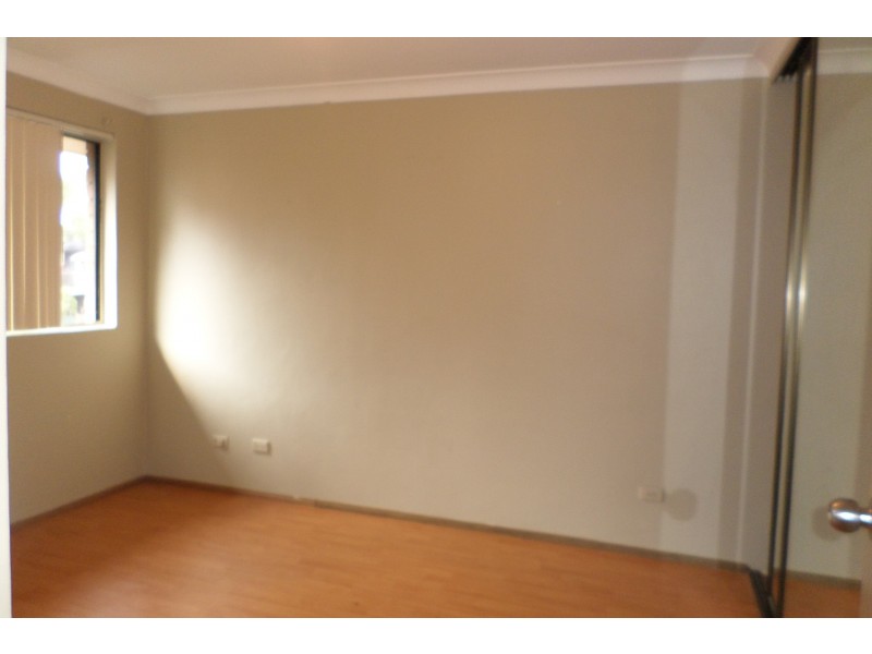 23/142 Moore Street, Liverpool NSW 2170