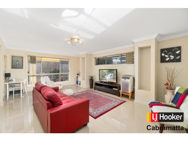 23 Flame Tree Street, Casula NSW 2170