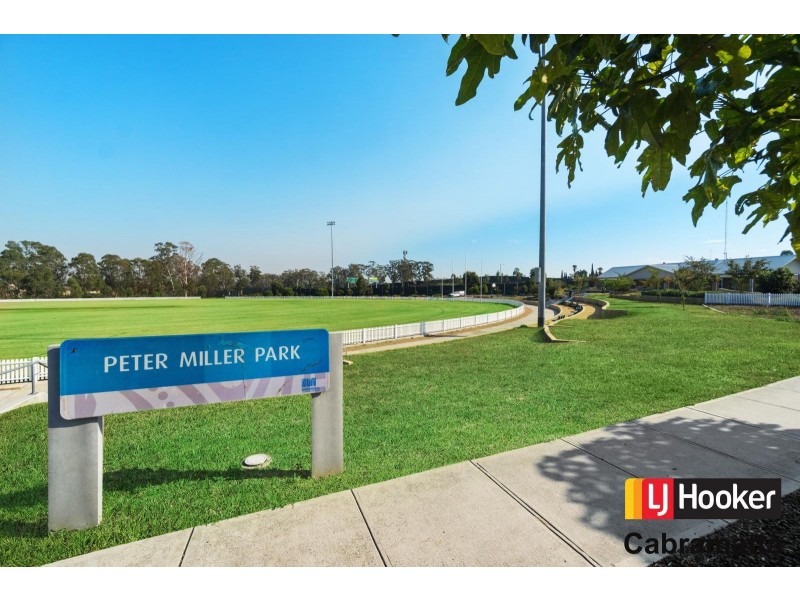 23 Flame Tree Street, Casula NSW 2170