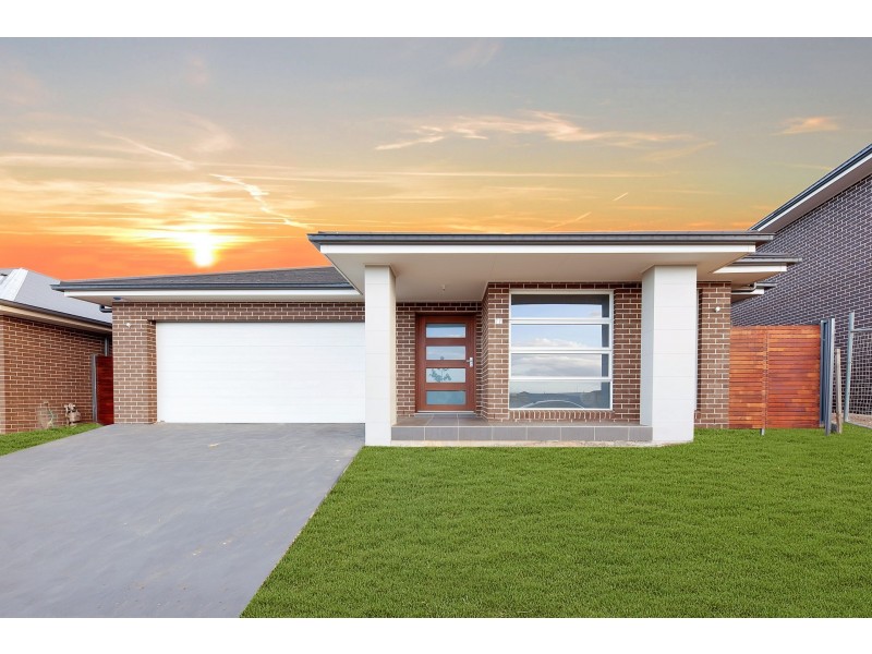 72 Skaife Street, Oran Park NSW 2570