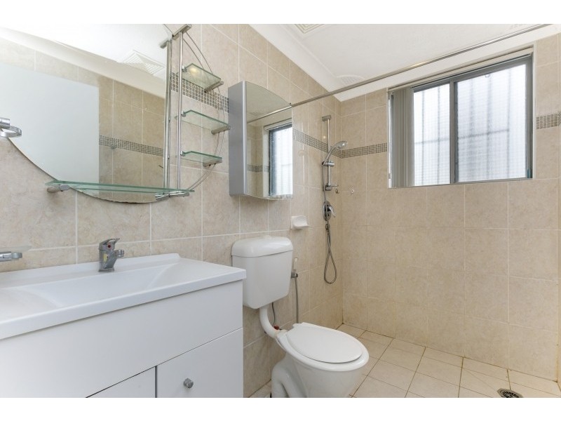 9/106 Longfield Street, Cabramatta NSW 2166