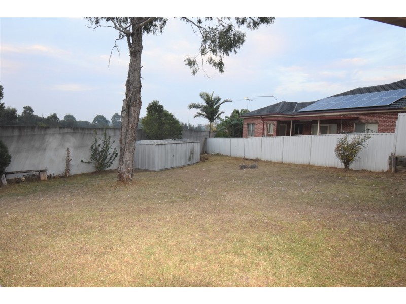 7 Cowe Close, Bonnyrigg Heights NSW 2177