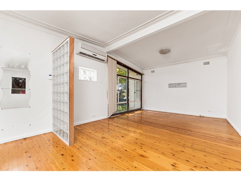 Canley Heights NSW 2166