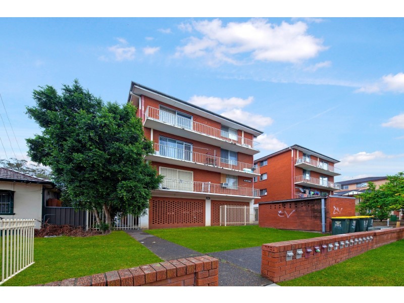 1/26 Mcburney Road, Cabramatta NSW 2166