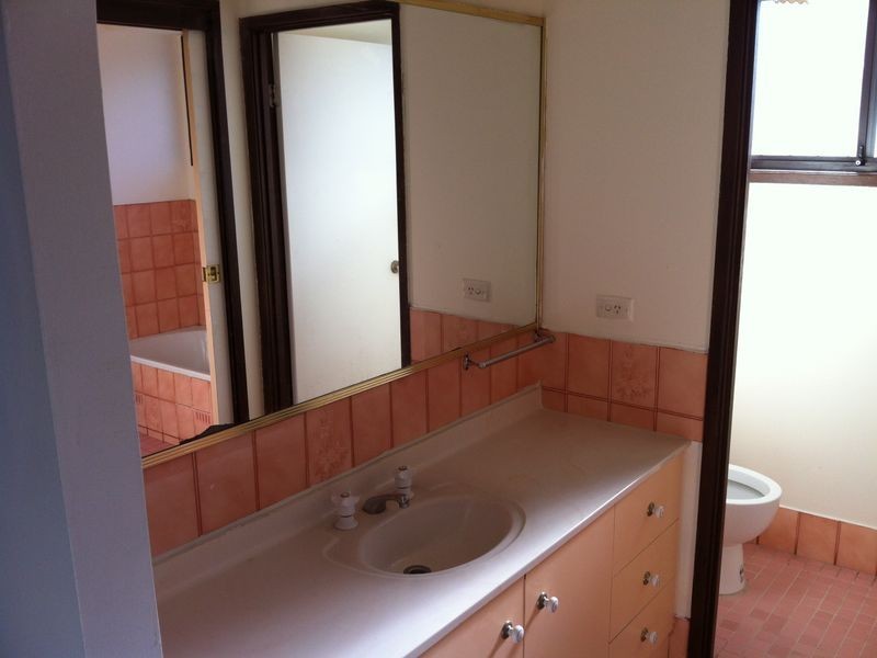 Greenfield Park NSW 2176