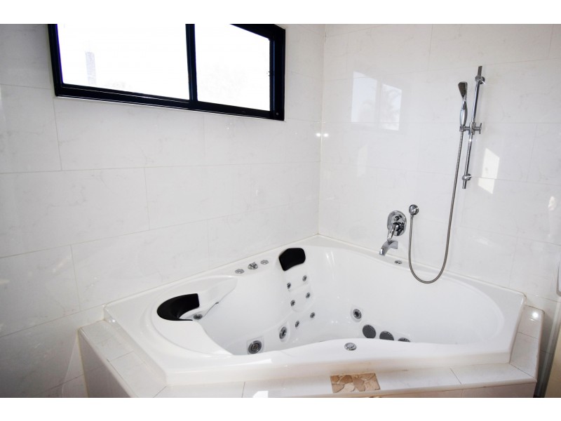 81 Stanwell Crescent, Ashcroft NSW 2168