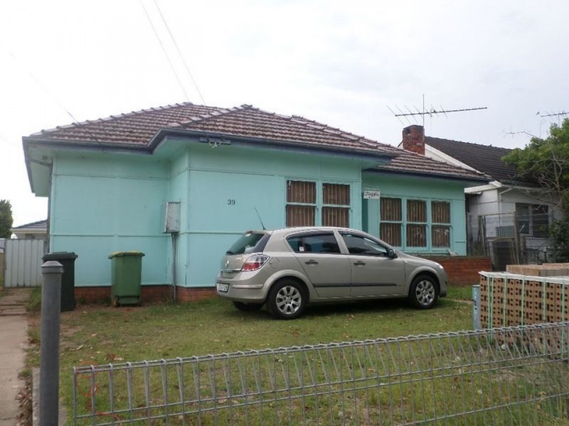 39 Huon Street, Cabramatta NSW 2166