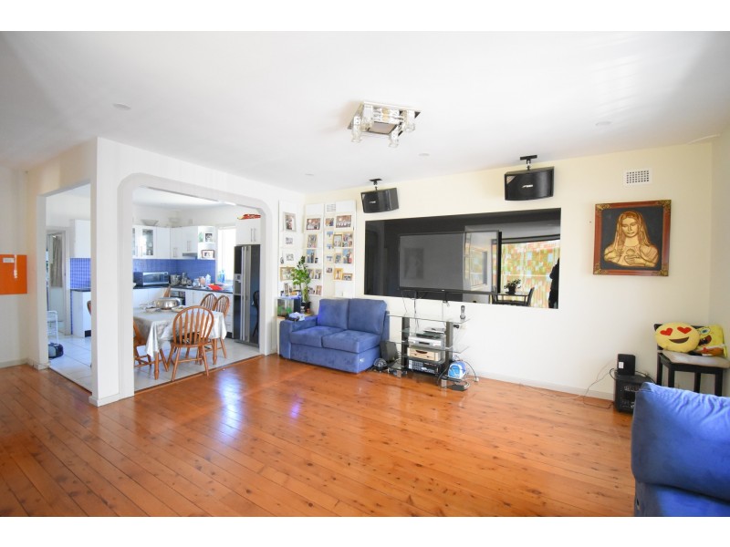 1 Smiths Avenue, Cabramatta NSW 2166