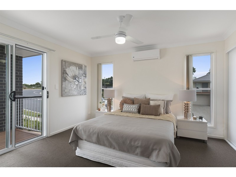 11 Wethered Crescent, North Rothbury NSW 2335