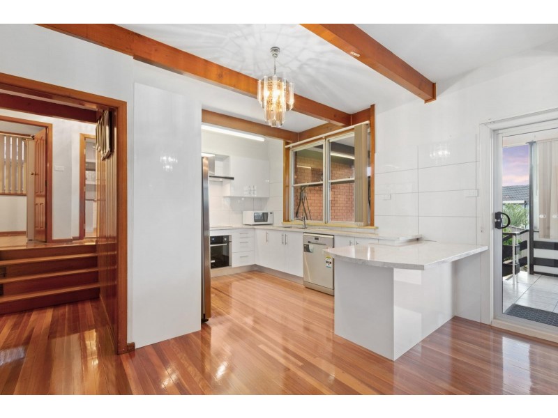 32 Lookout Drive, Mount Pritchard NSW 2170