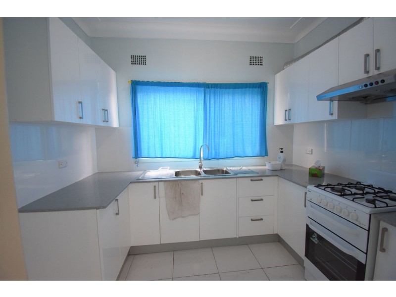 28 Kauri Street, Cabramatta NSW 2166