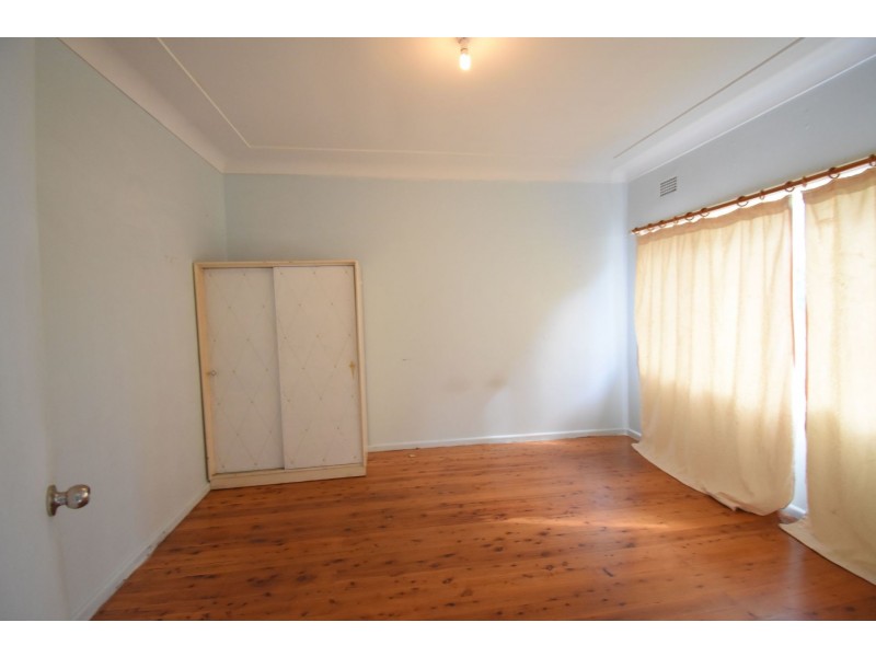 28 Kauri Street, Cabramatta NSW 2166