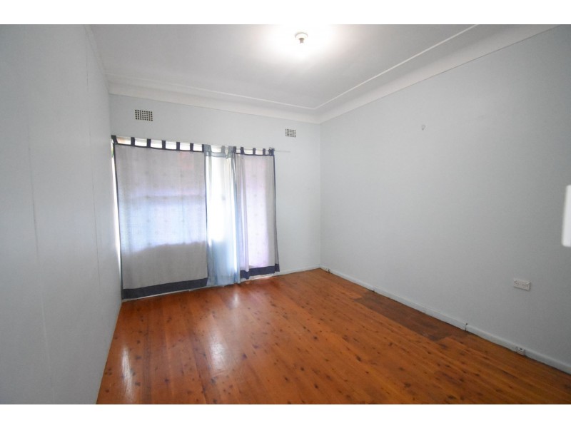 28 Kauri Street, Cabramatta NSW 2166