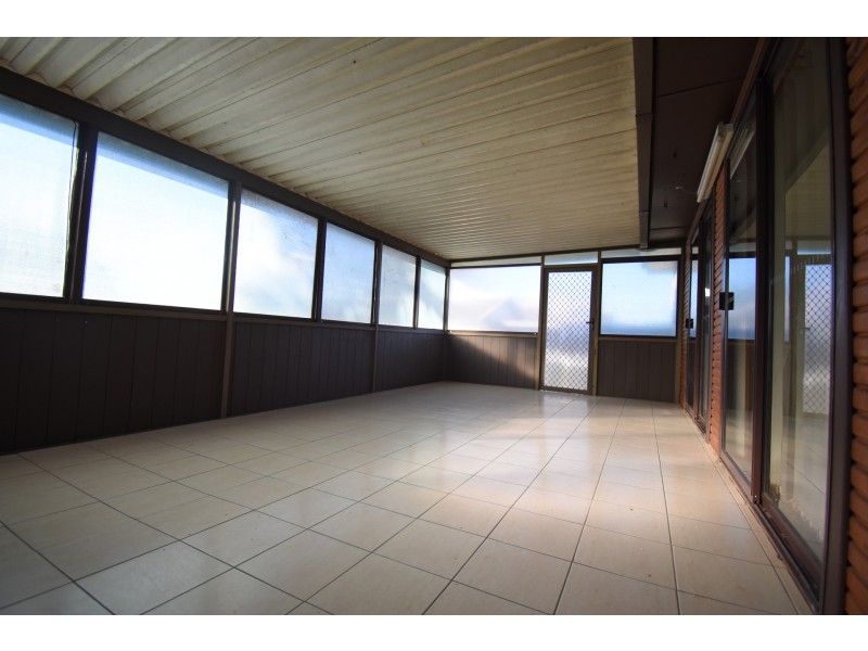 22 Brentwood Street, Fairfield West NSW 2165