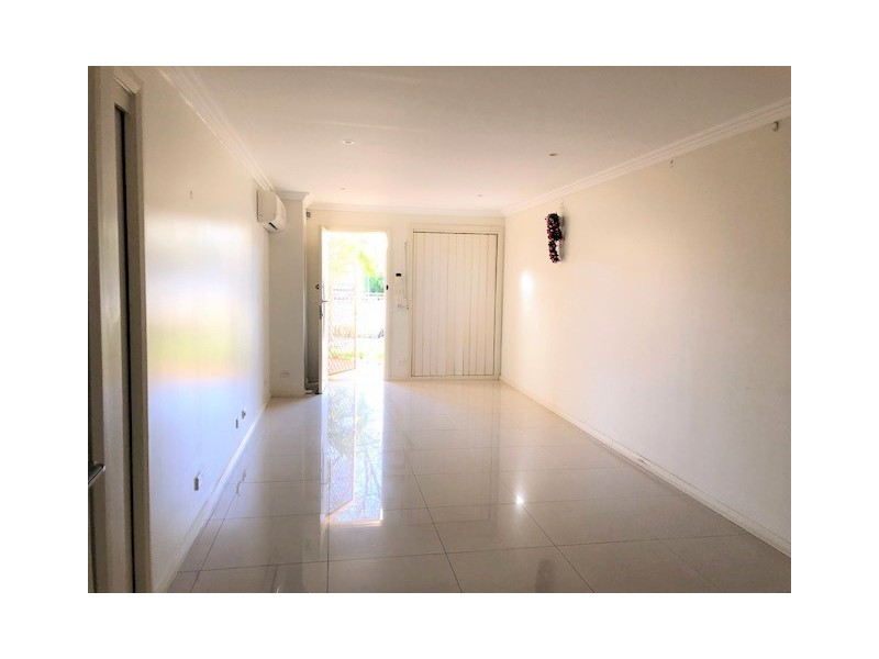 6A Foxlow Street, Canley Heights NSW 2166