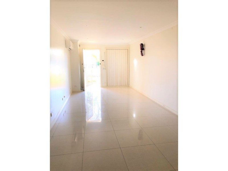 6A Foxlow Street, Canley Heights NSW 2166