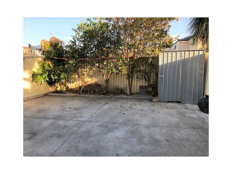6A Foxlow Street, Canley Heights NSW 2166