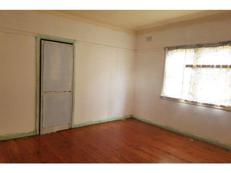 92 Fairview Road, Cabramatta NSW 2166