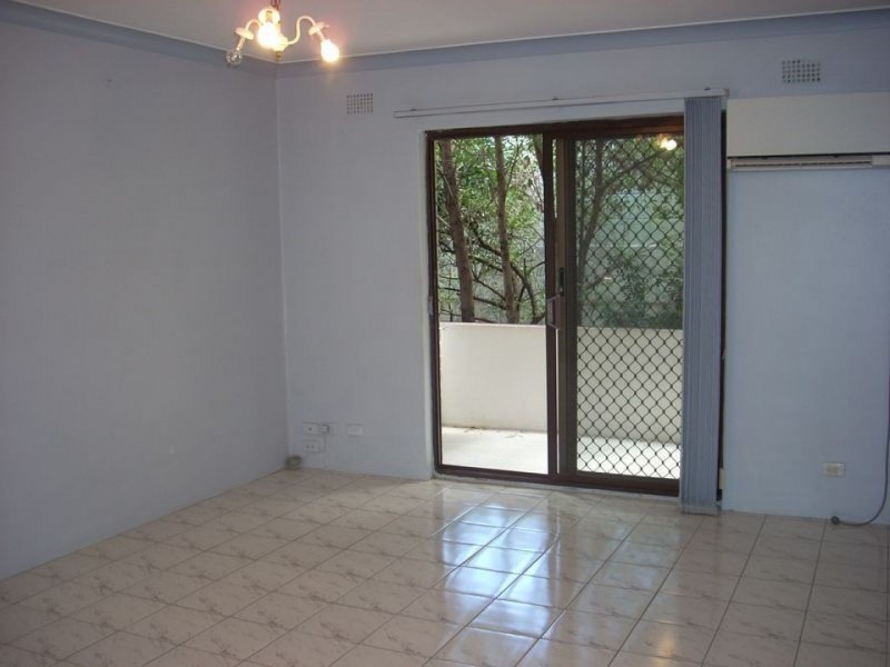 1/12 Pevensey Street, Canley Vale NSW 2166