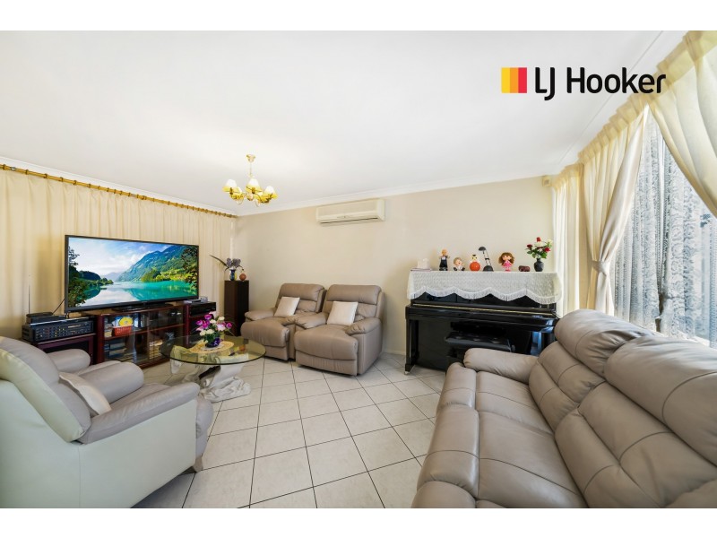 12A Nutmeg Close, Casula NSW 2170