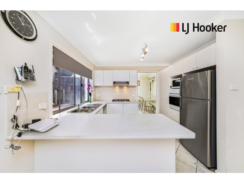 12A Nutmeg Close, Casula NSW 2170