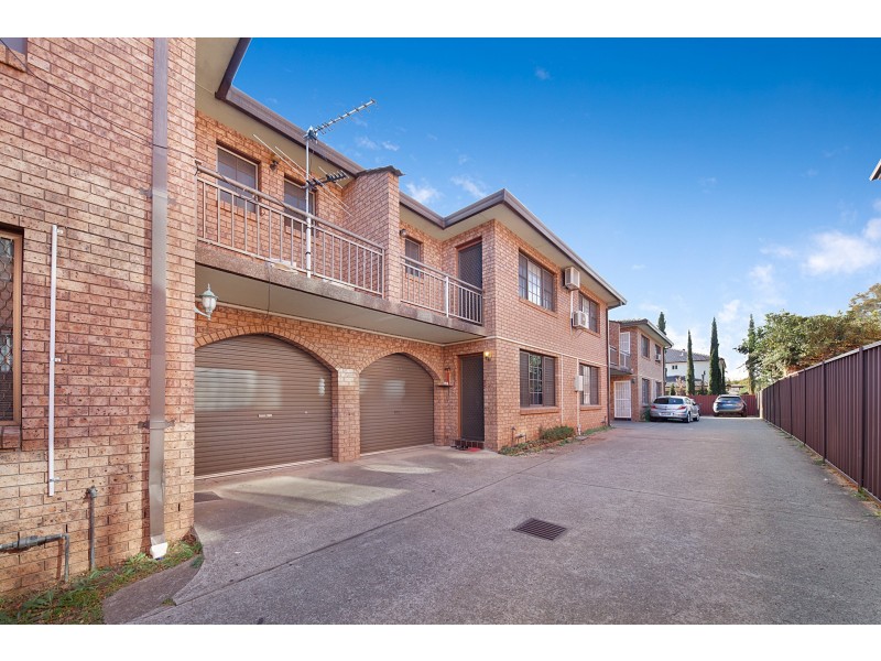 2/14 Levuka Street, Cabramatta NSW 2166