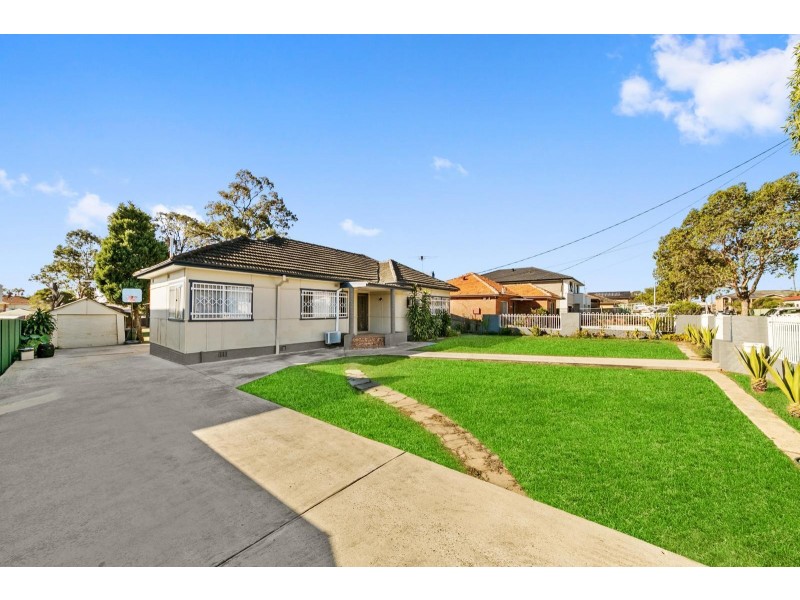 23 Gilbert Street, Cabramatta NSW 2166