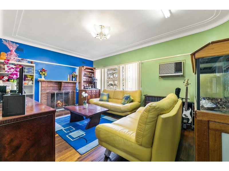 23 Gilbert Street, Cabramatta NSW 2166