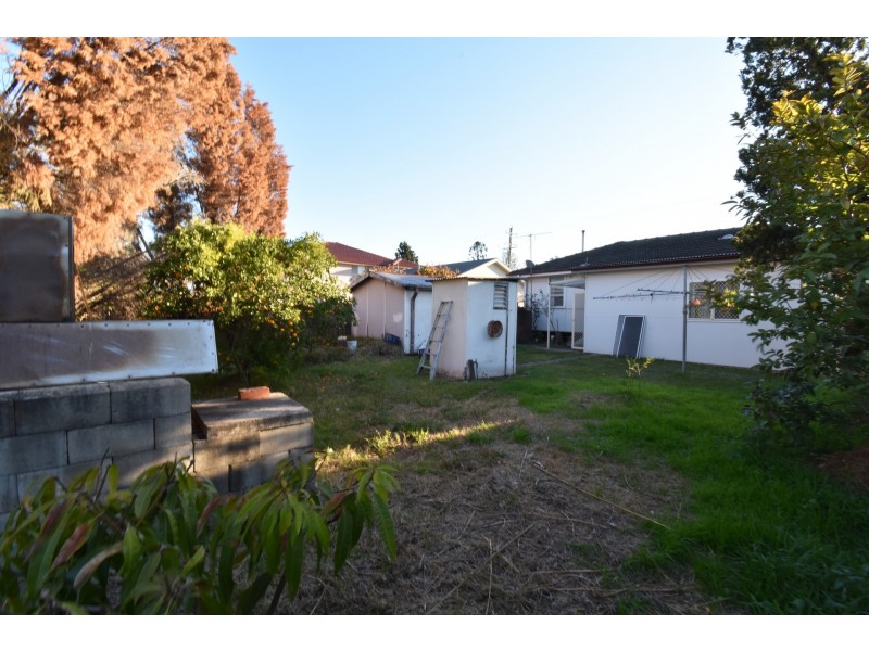 24 Sydney Luker Road, Cabramatta West NSW 2166