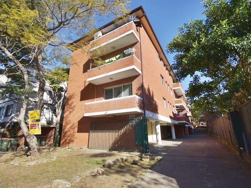 10/11 Acacia Street, Cabramatta NSW 2166