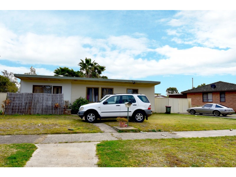 81 Willan Drive, Cartwright NSW 2168