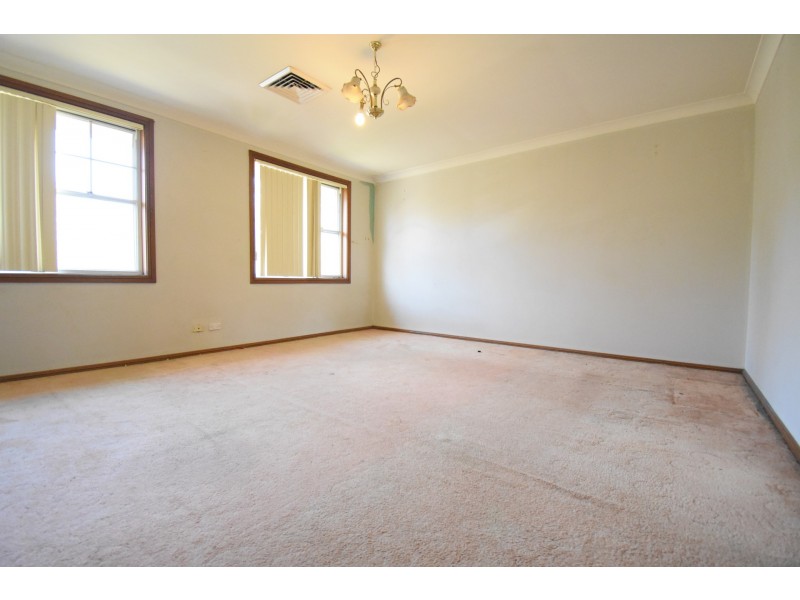 7 Leicester Street, Wakeley NSW 2176