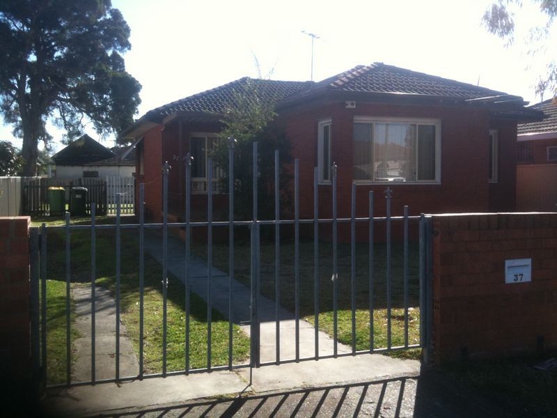Canley Heights NSW 2166