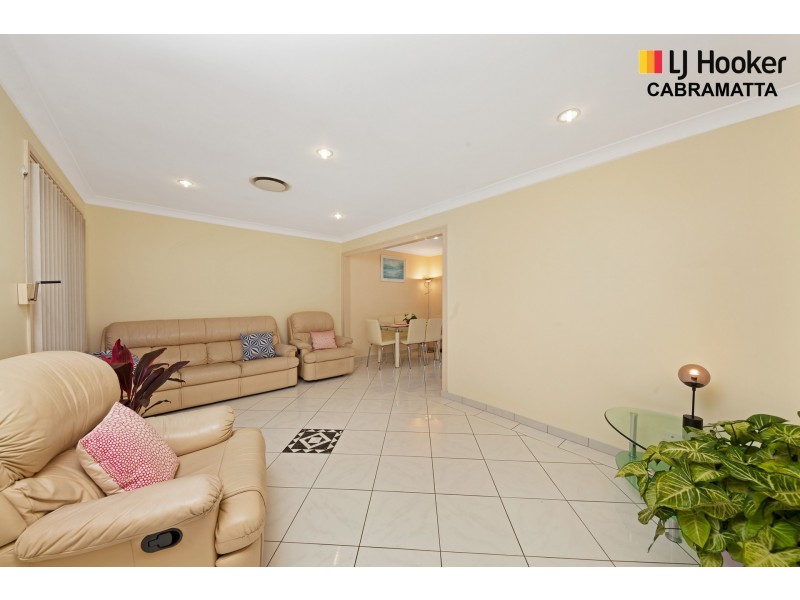 8 Kilcarn Place, Wakeley NSW 2176