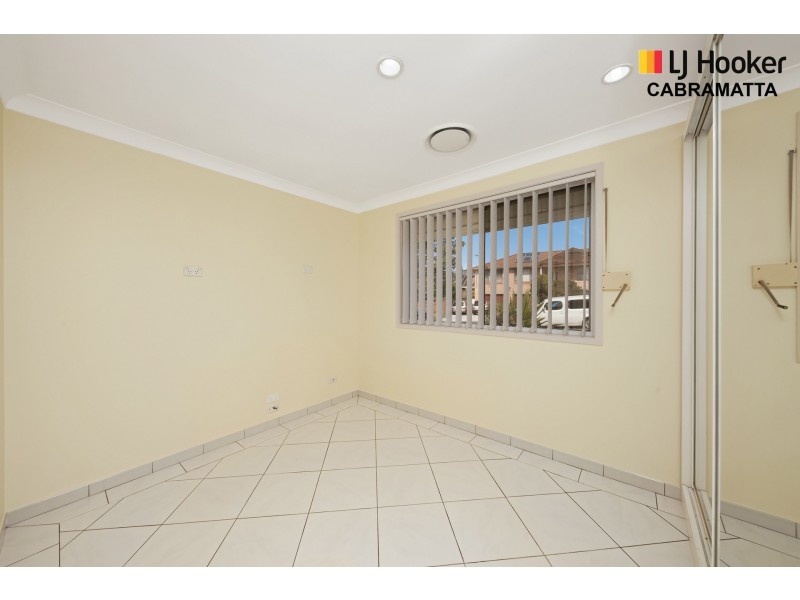 8 Kilcarn Place, Wakeley NSW 2176