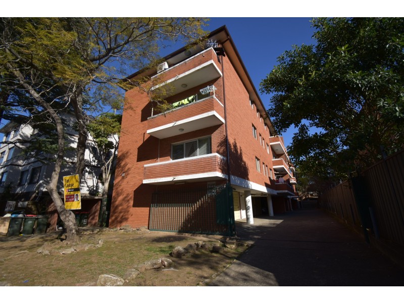 10/11 Acacia Street, Cabramatta NSW 2166