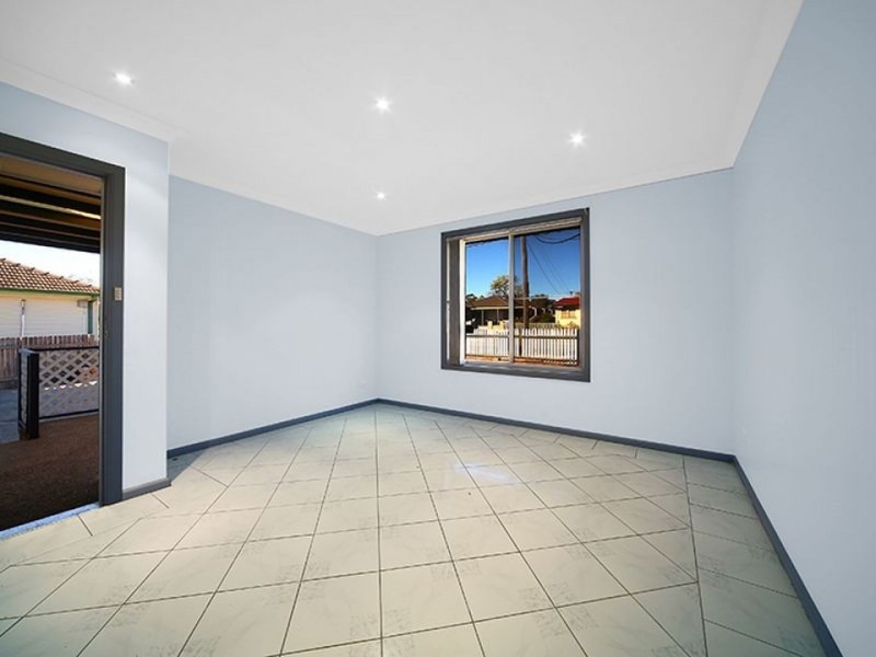 53 Matthew Avenue, Heckenberg NSW 2168