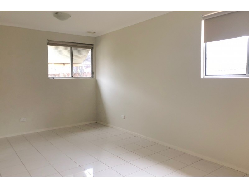 29 Mary Street, Northmead NSW 2152