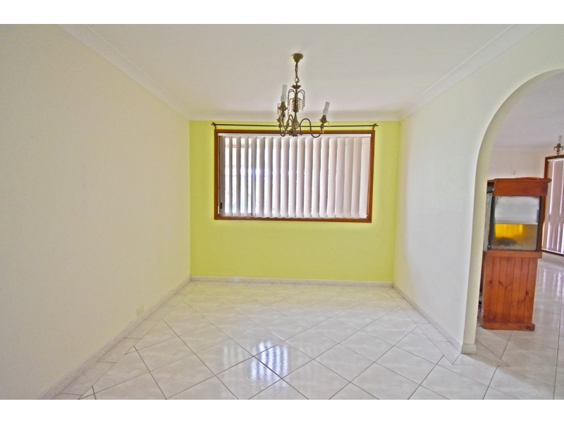 6 Grimes Place, Bonnyrigg NSW 2177