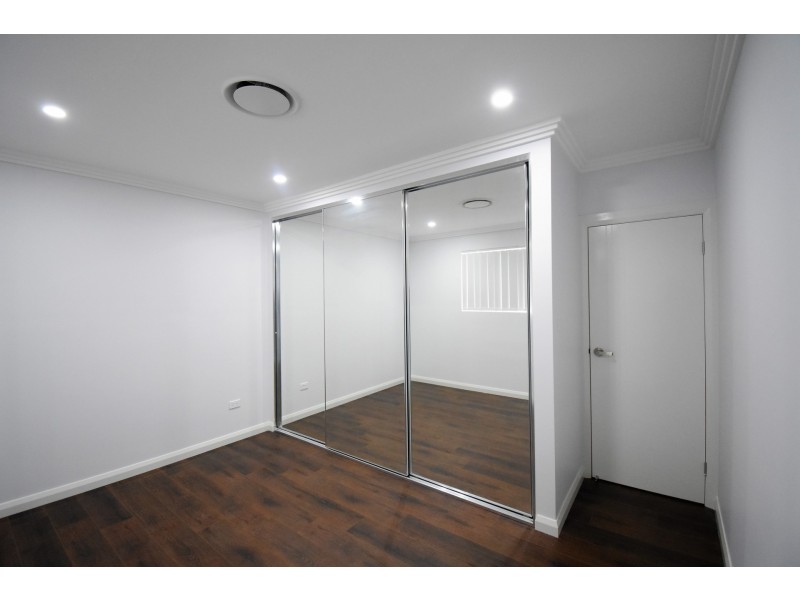 10a Rosina Street, Fairfield West NSW 2165