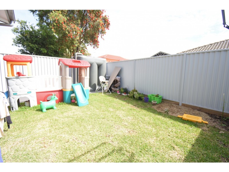 10a Rosina Street, Fairfield West NSW 2165