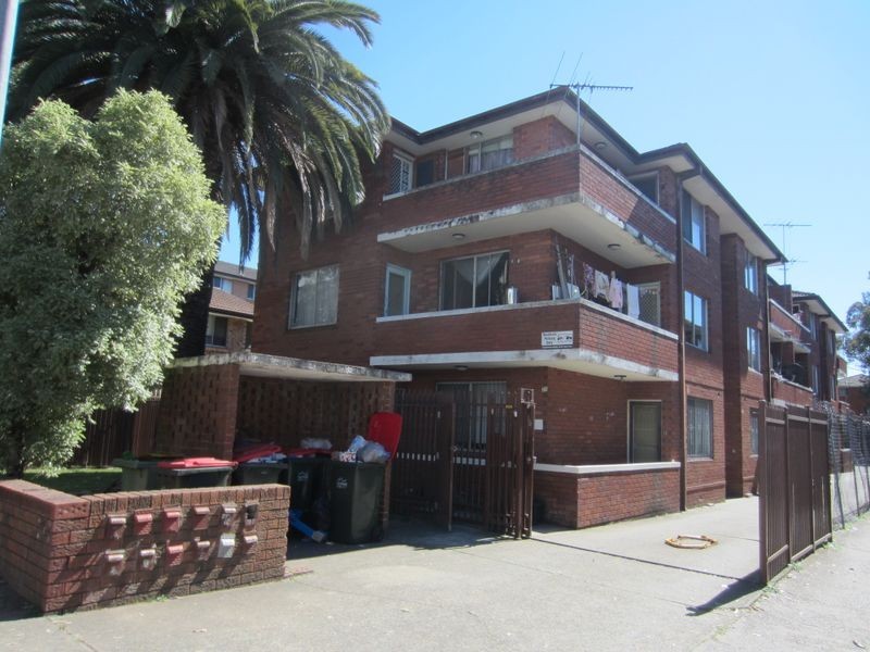 1/21 Hughes Street, Cabramatta NSW 2166